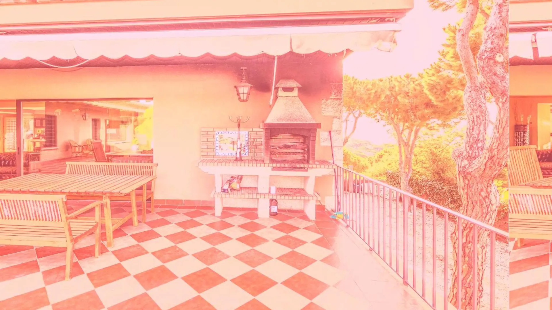 Awesome Home In Cabrils With Kitchen スペイン